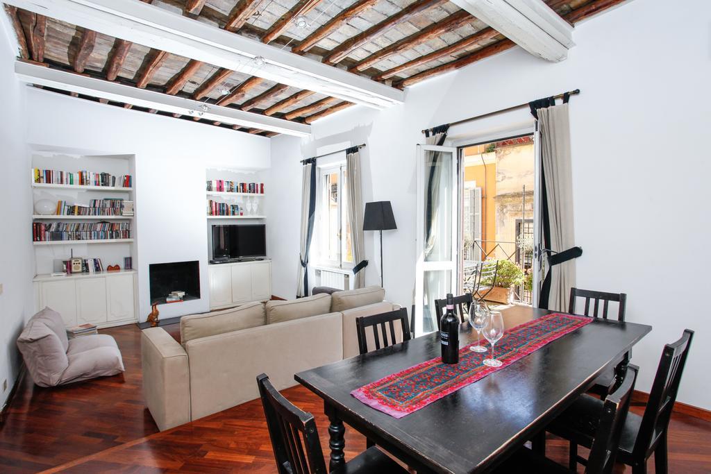 Pantheon Square Family Apartment Rome Bagian luar foto