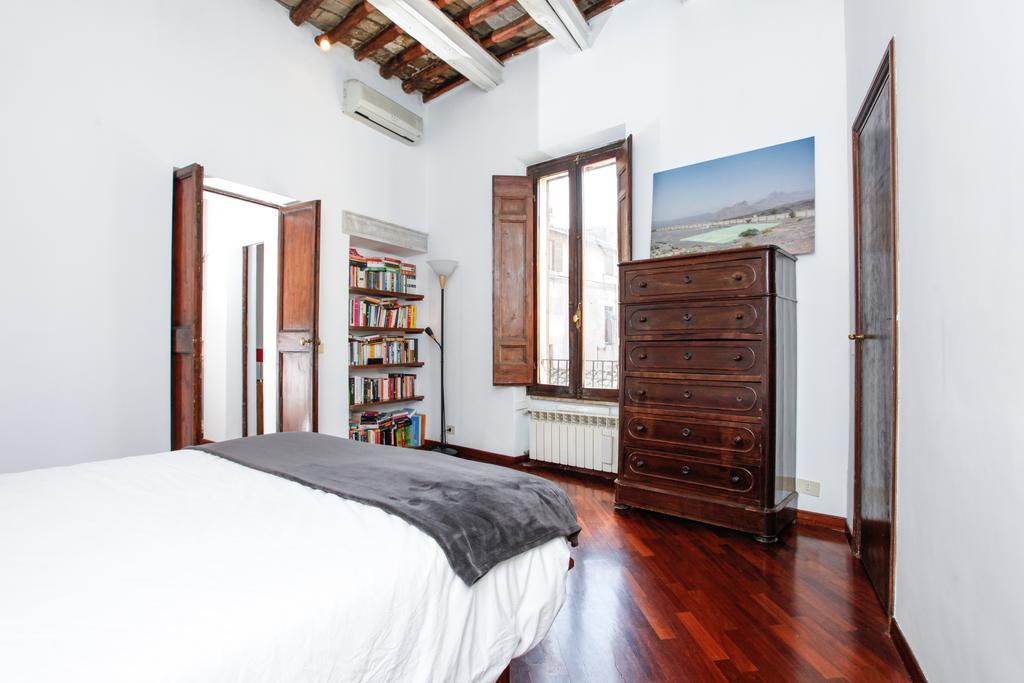 Pantheon Square Family Apartment Rome Bagian luar foto